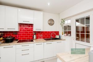 Photo 18- click for photo gallery